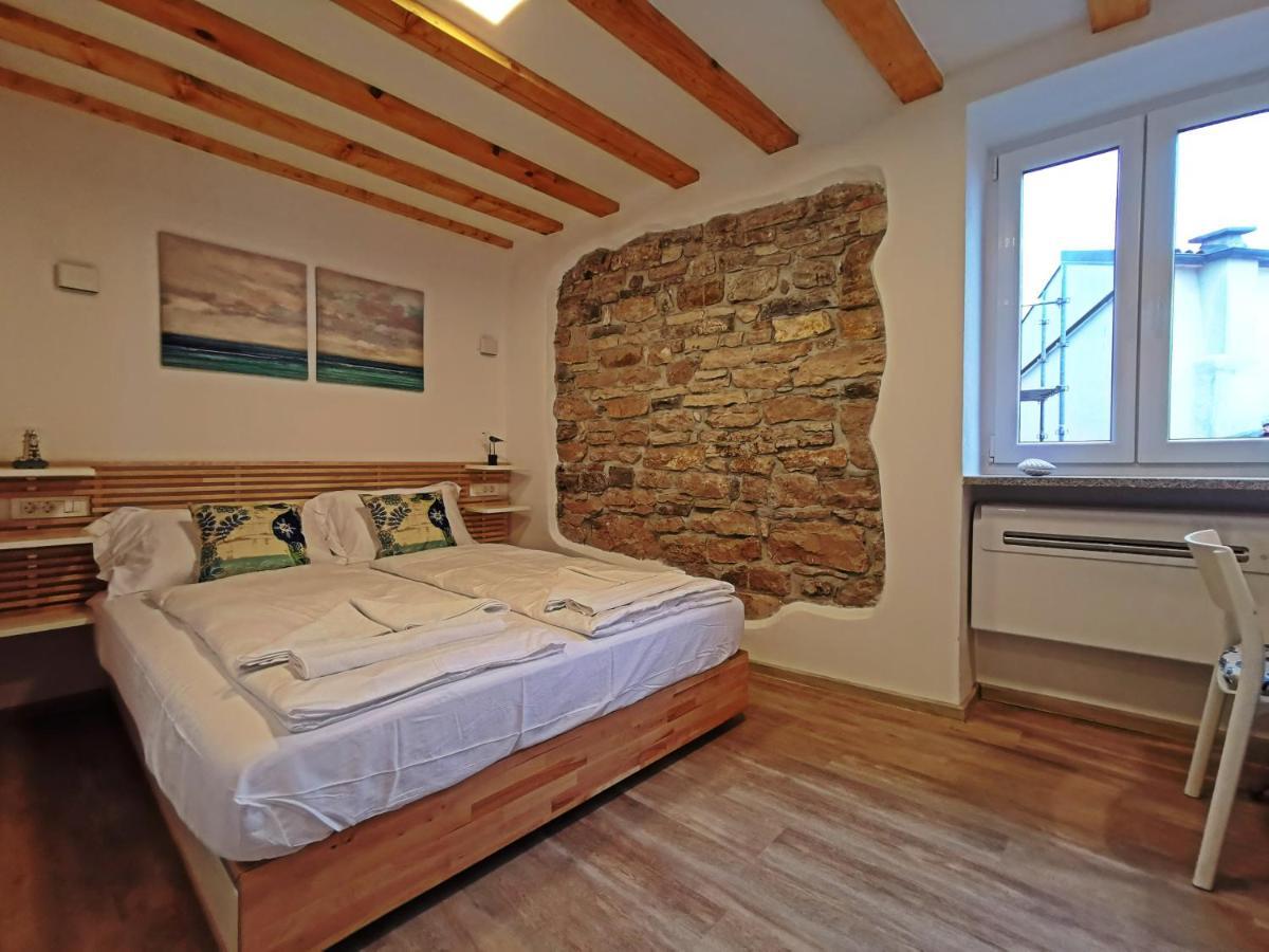 Ribiska Hisa - Old Piran Fisherman'S House Dış mekan fotoğraf
